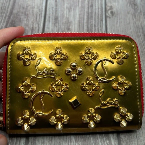 SOLD✨ LOUBOUTIN Gold Studded Logo Zip Compact Wallet Loubinthesky RARE - Picture 4 of 14